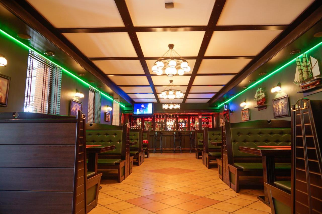 Delta Hotel Vilkovo Dış mekan fotoğraf