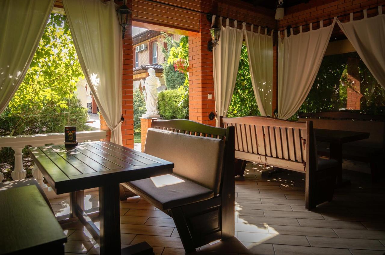 Delta Hotel Vilkovo Dış mekan fotoğraf