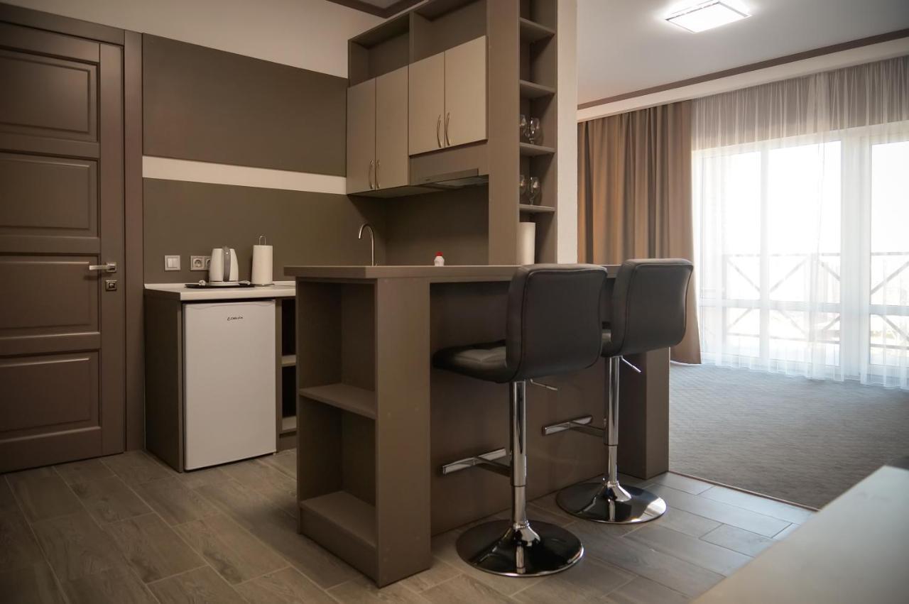 Delta Hotel Vilkovo Dış mekan fotoğraf