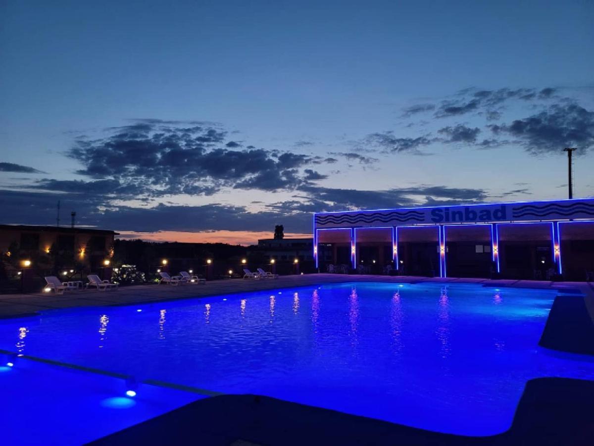 Delta Hotel Vilkovo Dış mekan fotoğraf